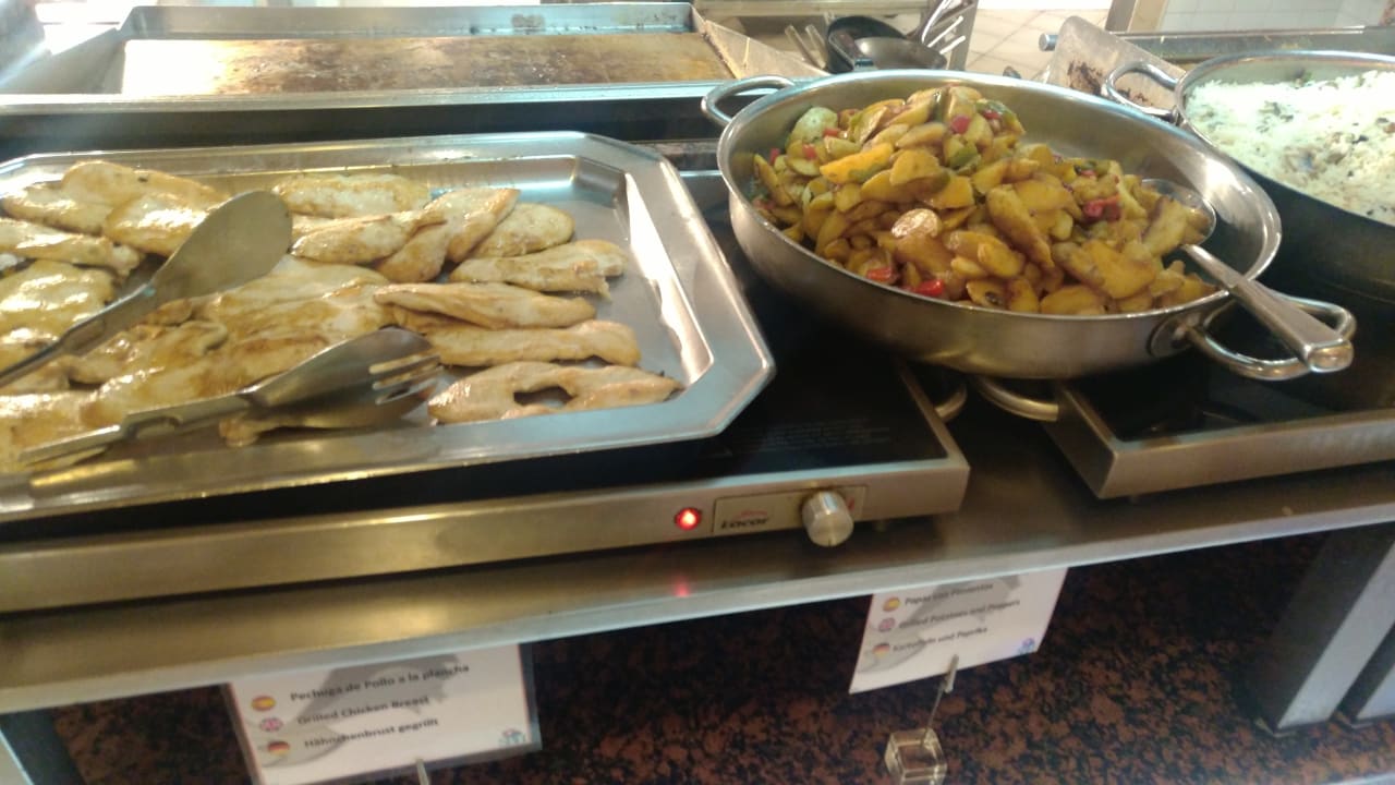 Gastro SBH Crystal Beach Hotel & Suites