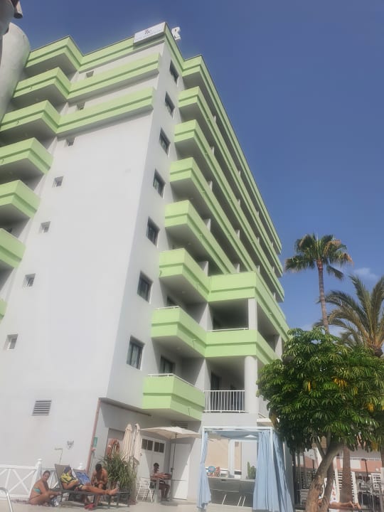 Außenansicht Hotel LIVVO Anamar Suites