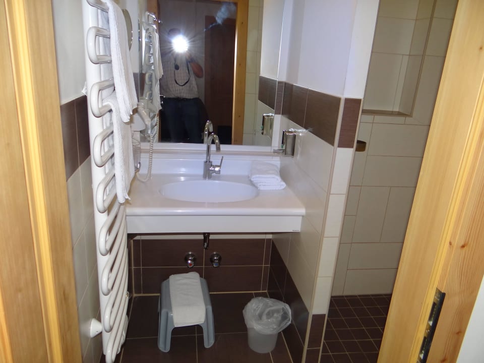 Bad mit Dusche Familien- & Vitalhotel Mühlpointhof