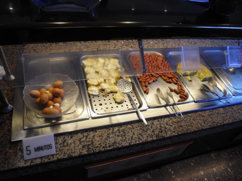 Frühstück eher was für Engländer Hotel Pinos Playa