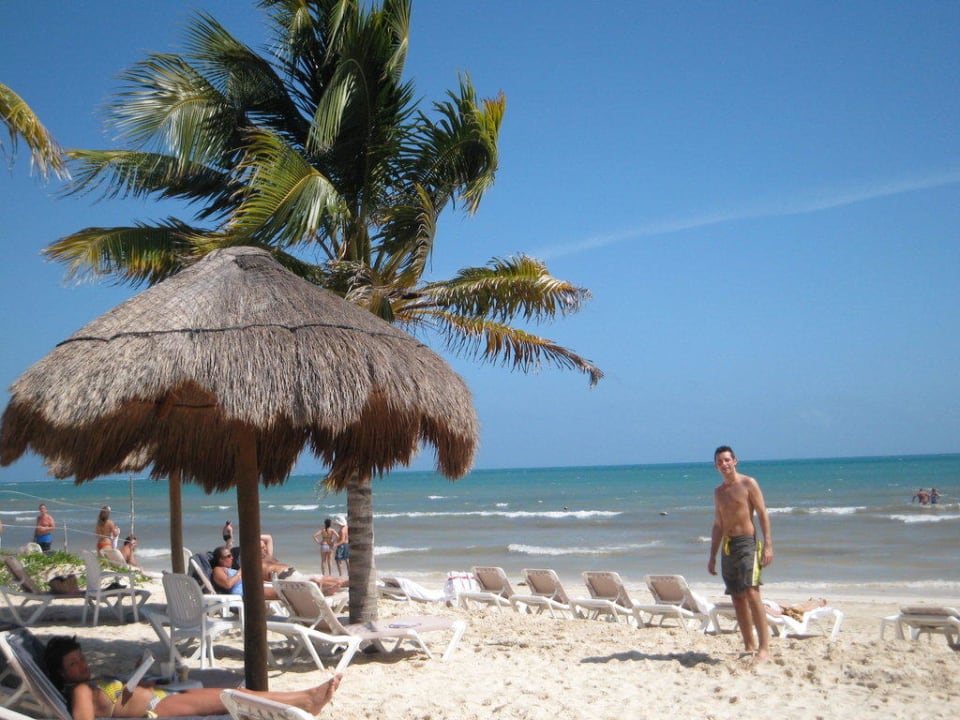 Hoteleigener Strand BlueBay Grand Esmeralda