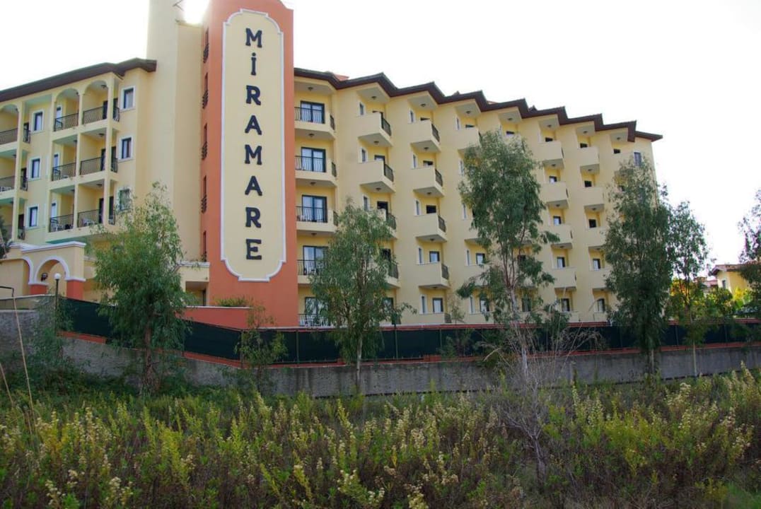 Im November Miramare Queen Hotel