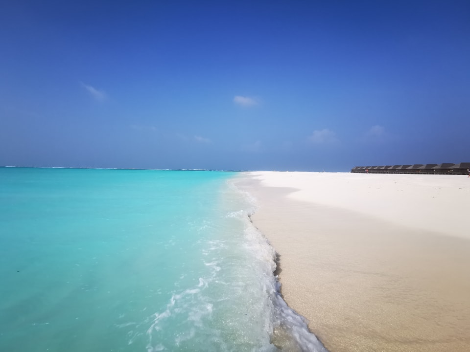 Strand Meeru Maldives Resort Island