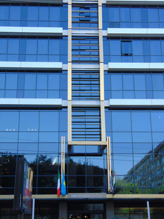 Außenansicht Mercure Almaty City Center