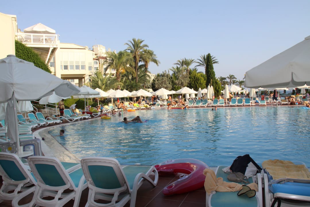 Poolanlage PALOMA Perissia