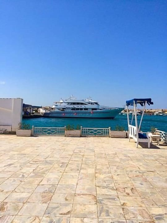 Набережная The Grand Hotel Hurghada