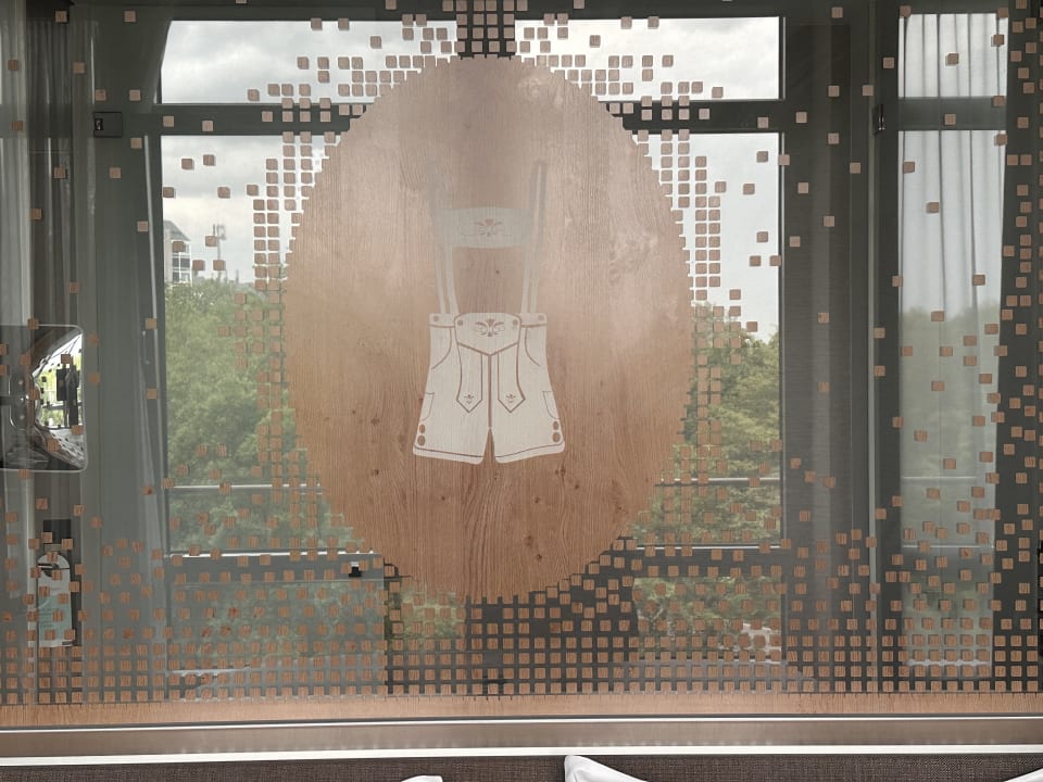 Zimmer Steigenberger Hotel München