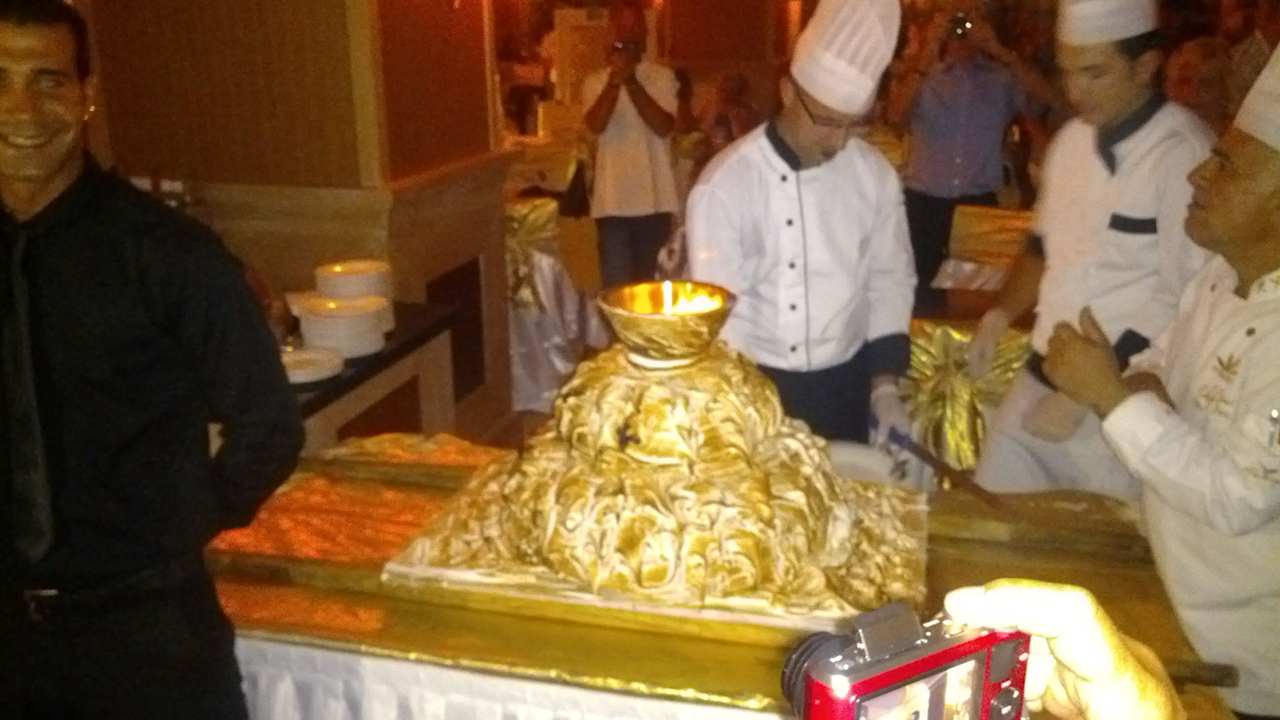 Eisbombe am Gala-Abend Aydinbey Kings Palace & Spa