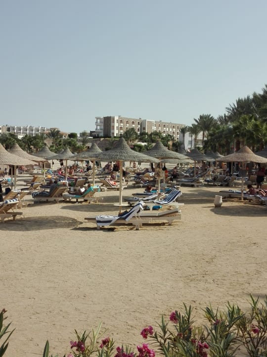 Strand Brayka Bay Resort