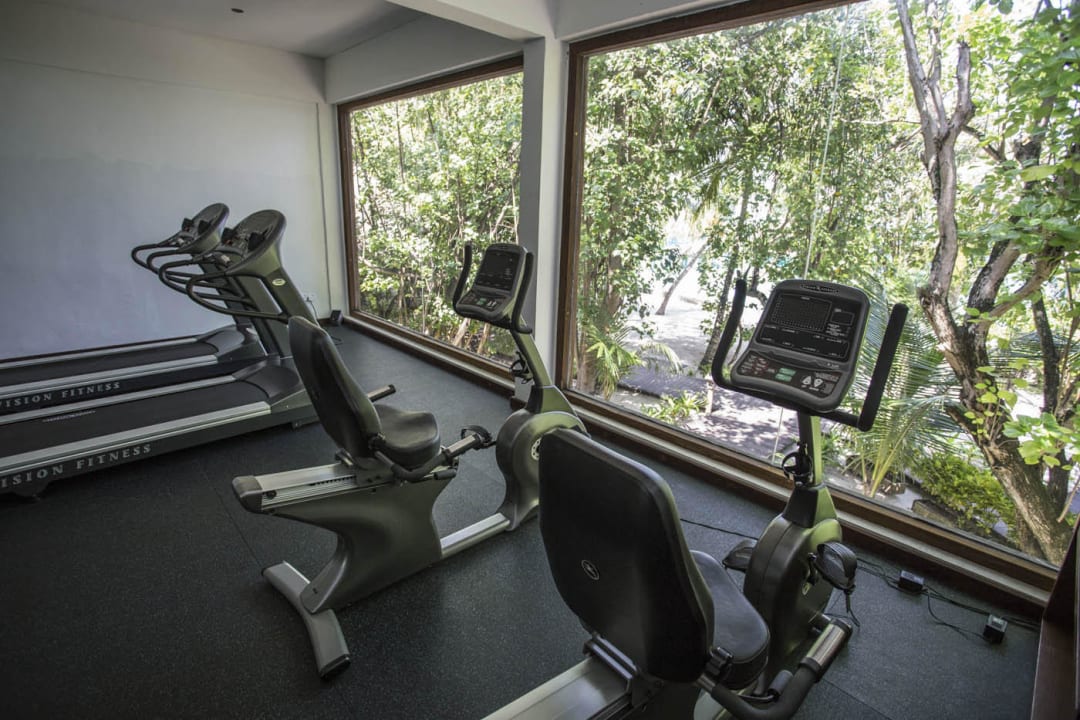Fitnessraum Gangehi Island Resort