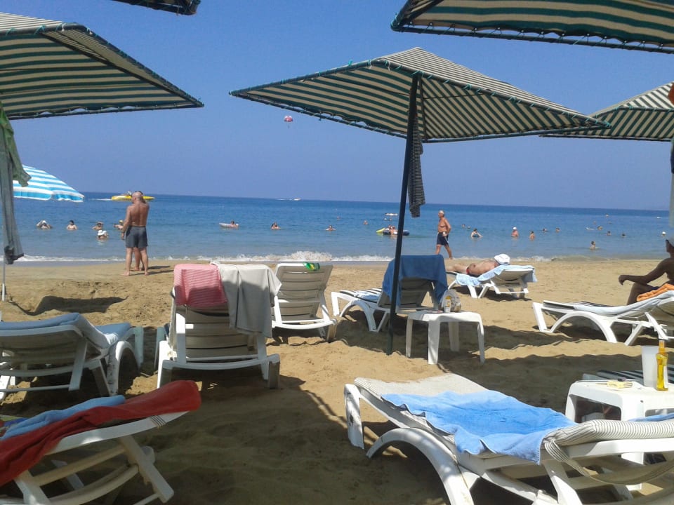 Schöner, sauberer Strand Aska Hotel Just in Beach