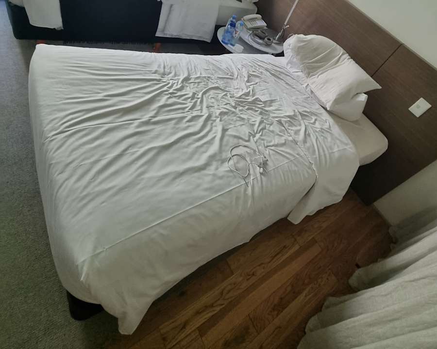 Zimmer Anselmo Buenos Aires, a Curio Collection Hotel by Hilton