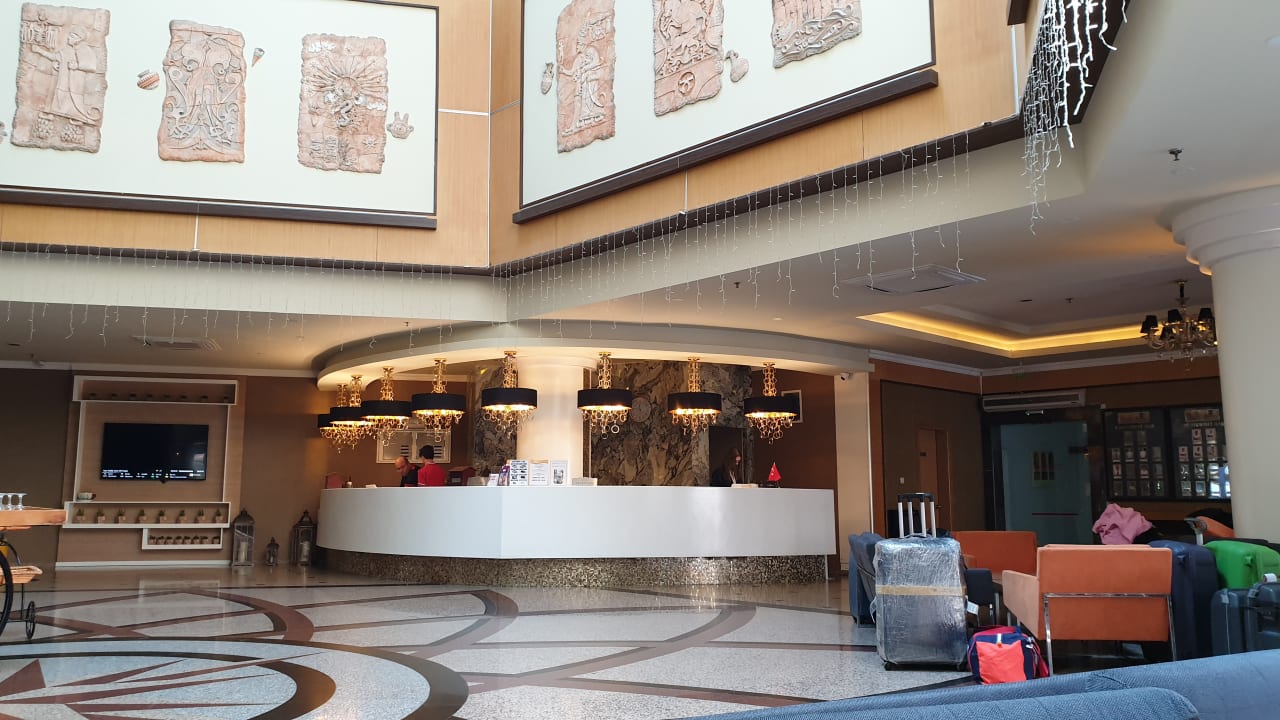 Lobby Hane Family Resort