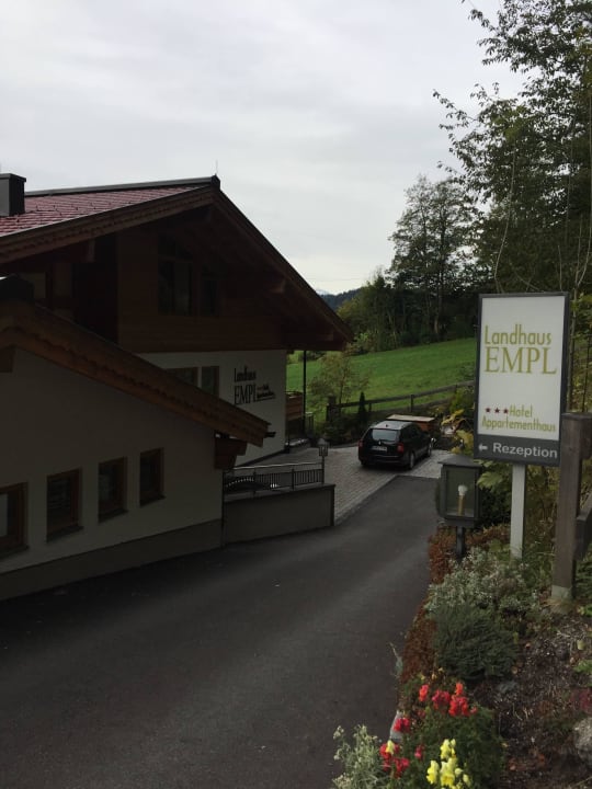 Einfahrt Hotel Silberfux