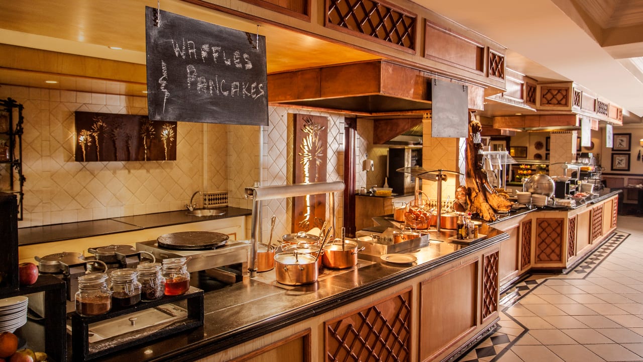 Gastro AVANI Gaborone Resort & Casino