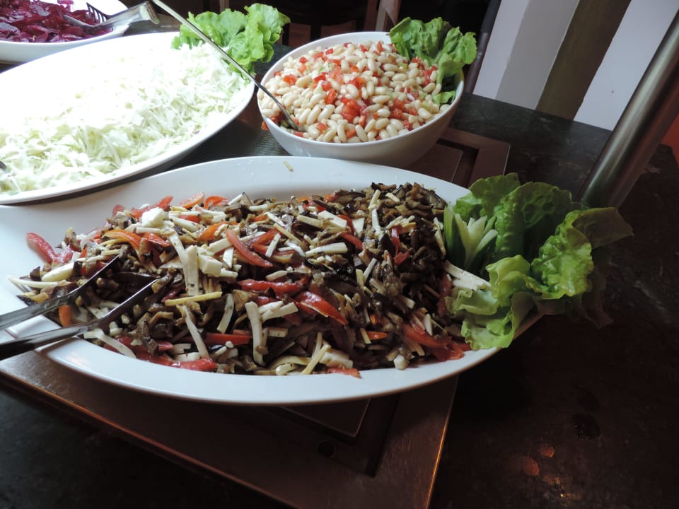 Vorspeisen und Salate Mahdia Beach & Aquapark