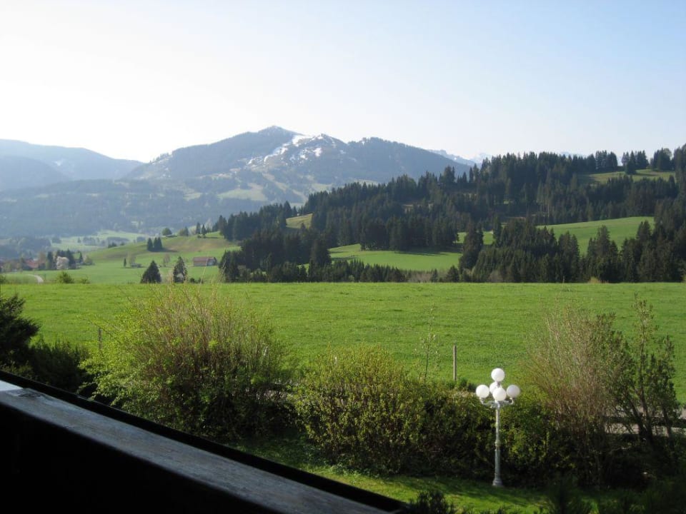 Traumhafter Balkonblick Mittelburg Wellnesshotel