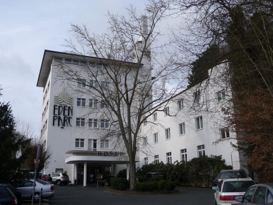 Eingangsbereich  Eden Parc Hotel