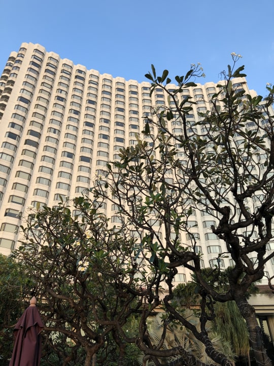 Außenansicht Royal Orchid Sheraton Hotel & Towers