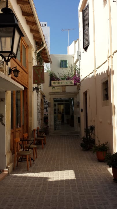 Hotelzugang Hotel Mythos