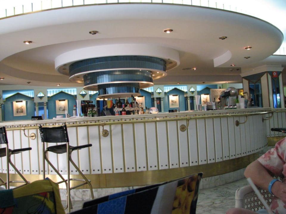 Die Piano Bar Princess Taurito