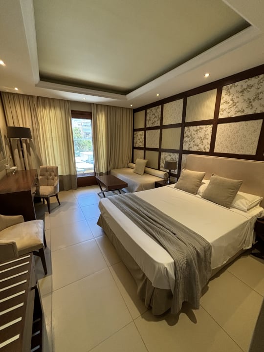 Zimmer Hotel Theartemis Palace