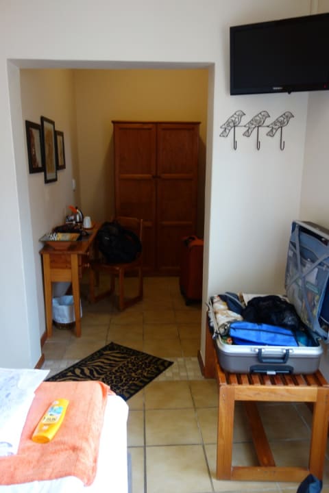 Zimmer Avenues Guesthouse