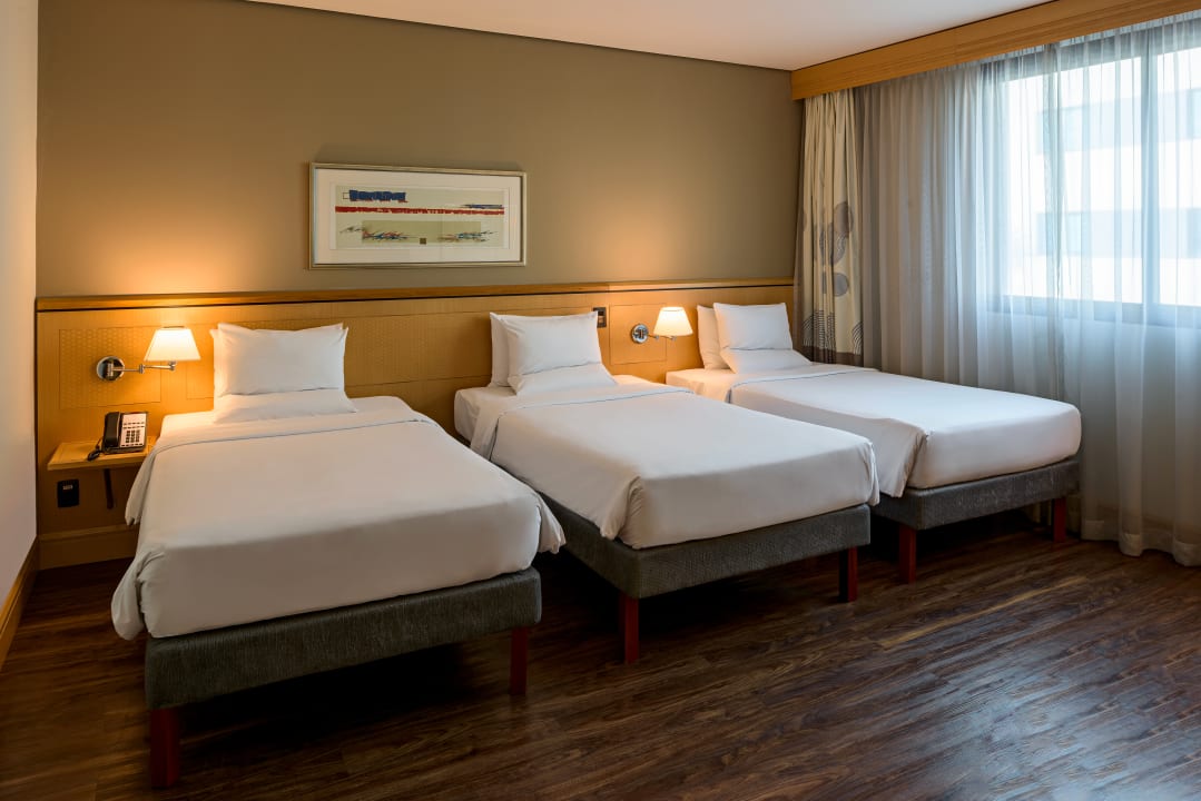 Zimmer Hotel Novotel Center Norte