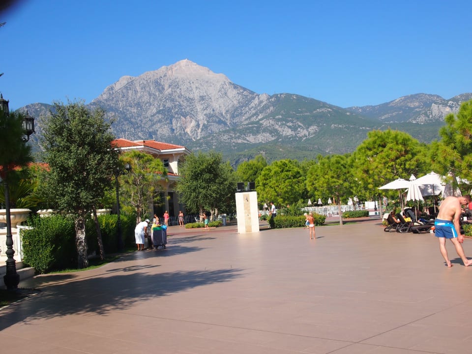 Sehr schöne Aussicht auf das Gebirge Güral Premier Tekirova