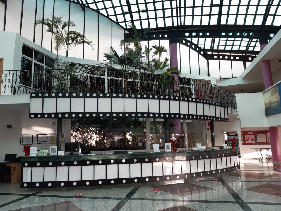 Lobby Club Hotel Drago Park