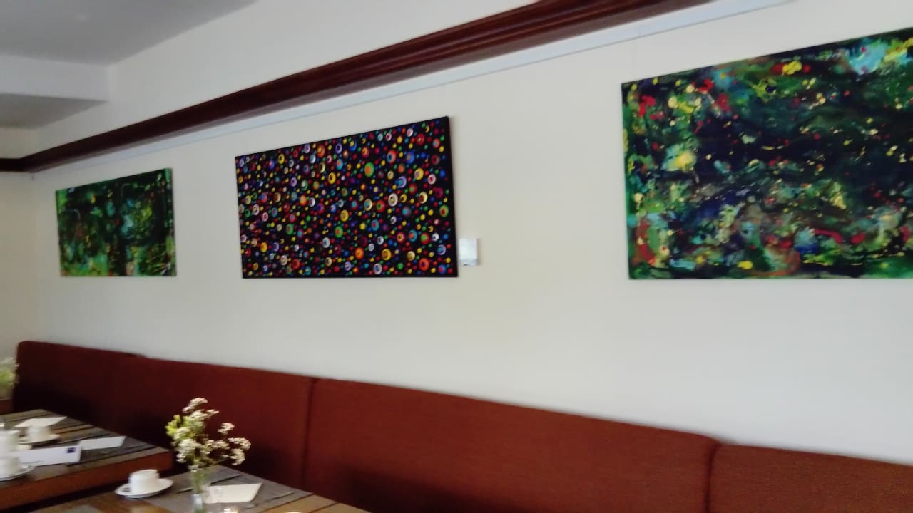 Restaurant Essential by Dorint Hotel Köln-Junkersdorf