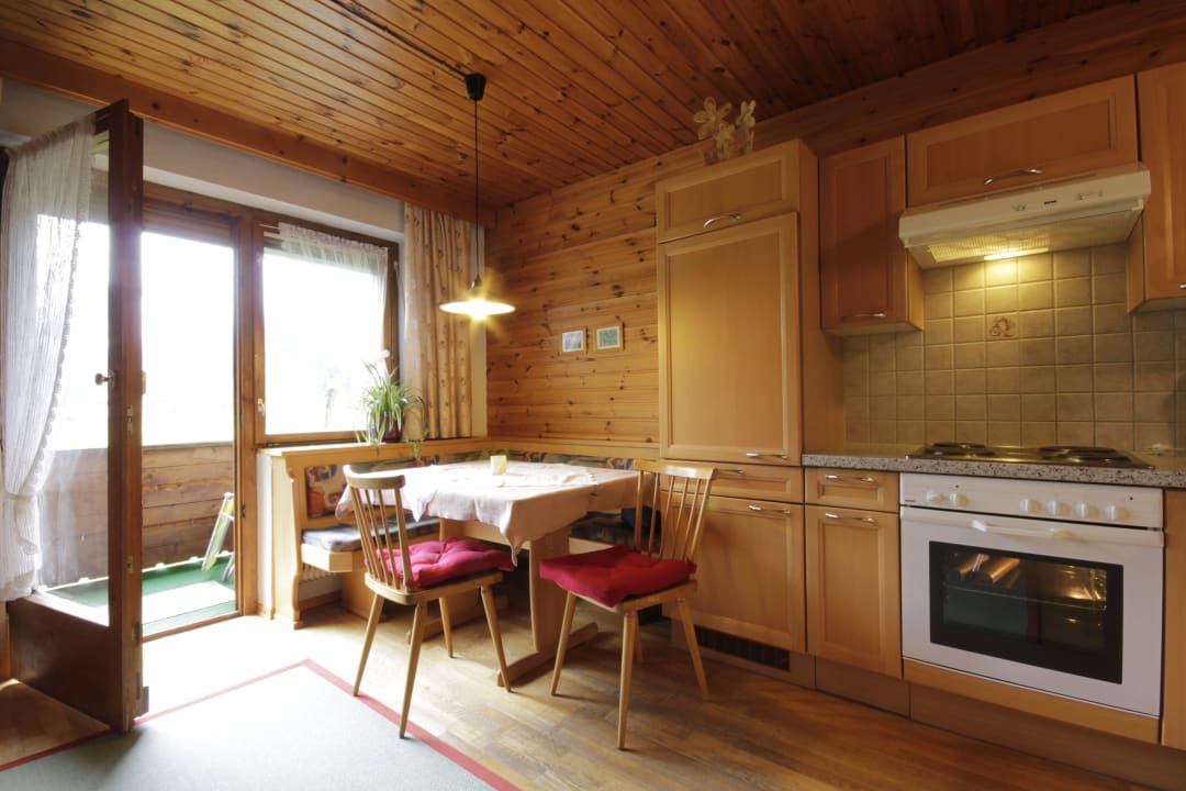Wohnküche Ferienwohnung Haus Kaunergrat