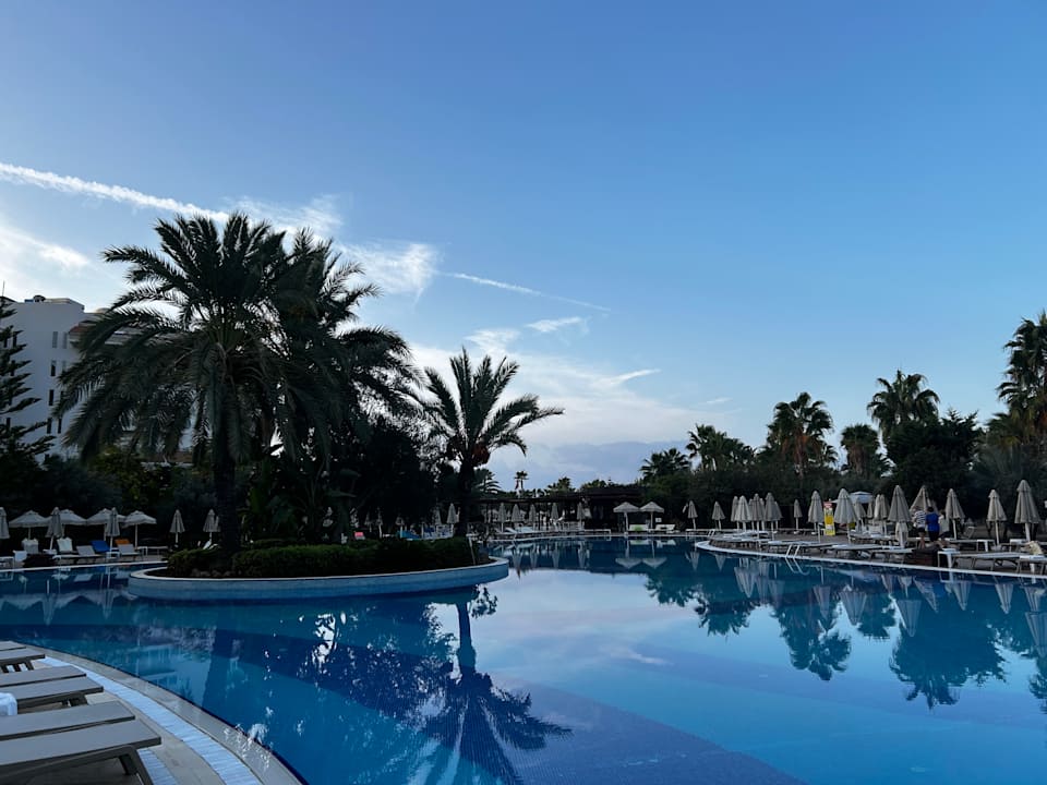 Pool Seaden Sea World Resort & Spa