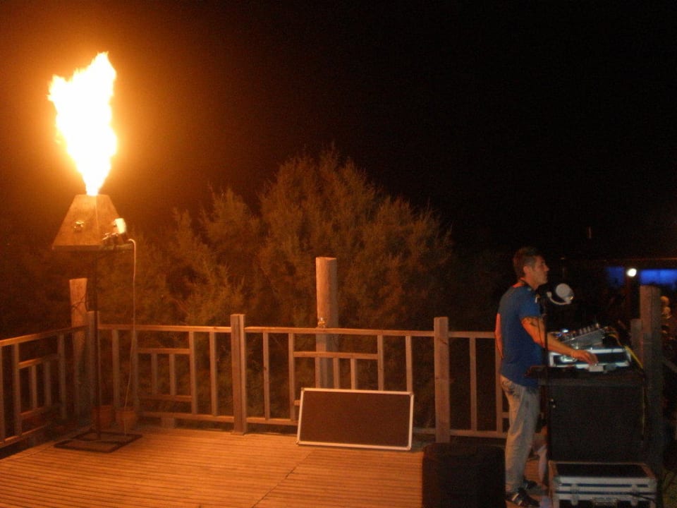 Strandparty mit Feuer (und Schaum) Asteria Family Belek