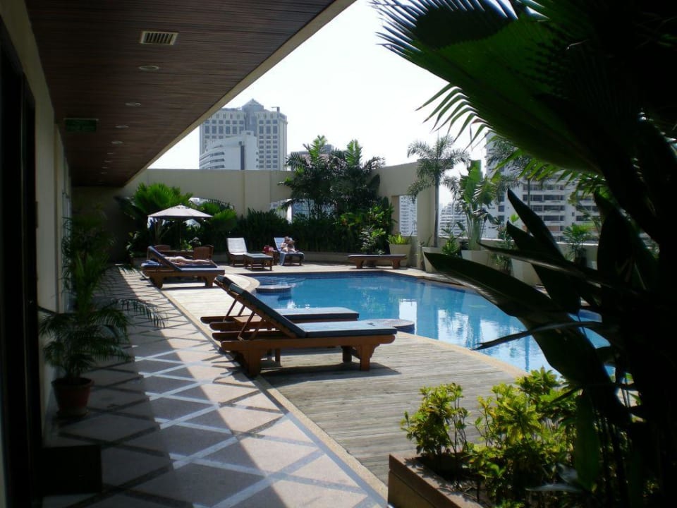 Pool Grand Mercure Bangkok Asoke Residence