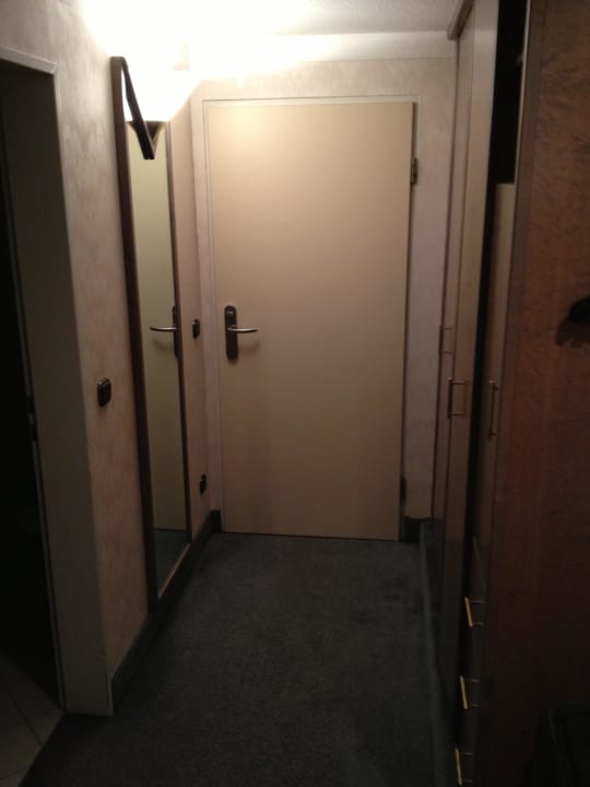 Eingangsbereich Tulip Inn Ludwigshafen City