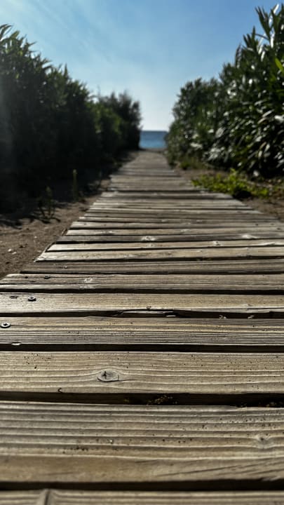 Strand Asterias Beach Resort