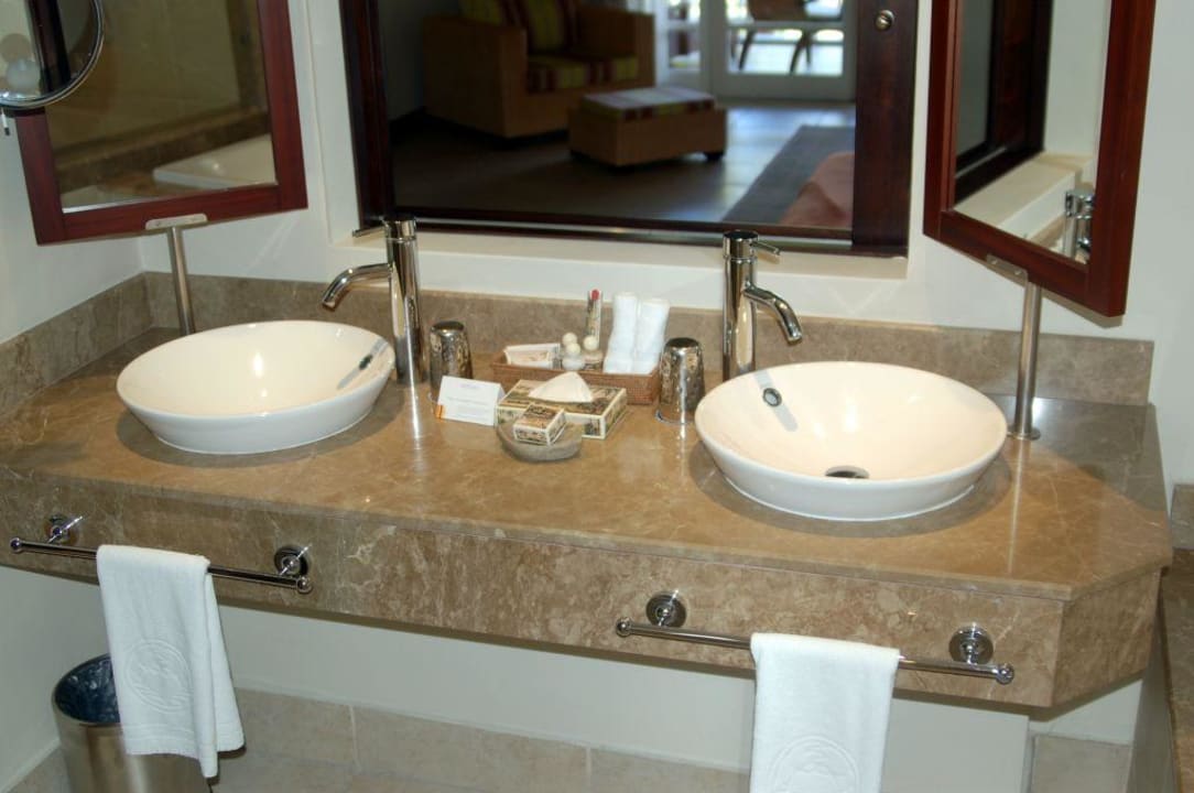 Bad Victoria Beachcomber Resort & Spa