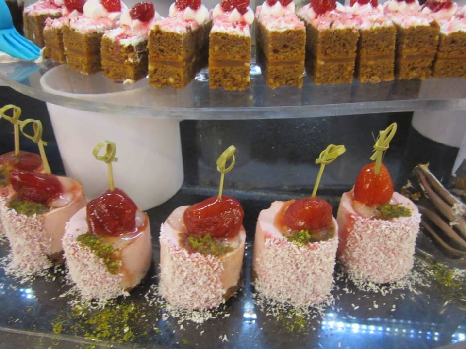 Patisserie Meister Ma Biche Kemer by Werde Hotels