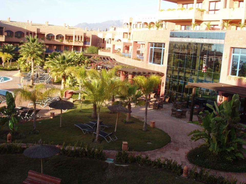 Blick vom Balkon auf den Garten Bakour Oh Nice Costa del Sol