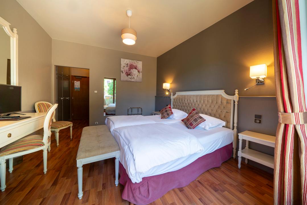 Zimmer Hotel du Parc