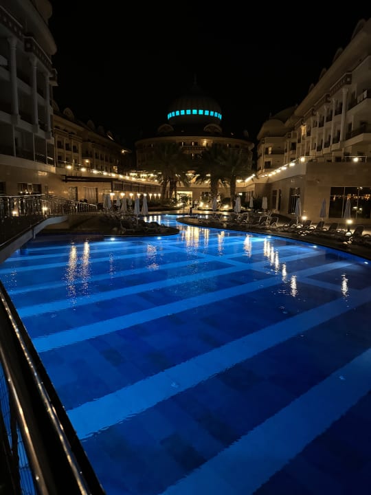 Außenansicht Kirman Belazur Resort & Spa