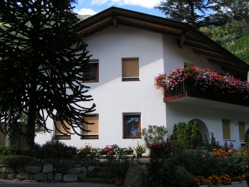 Eines der Appartmentgebäuden Nischlhof Appartements
