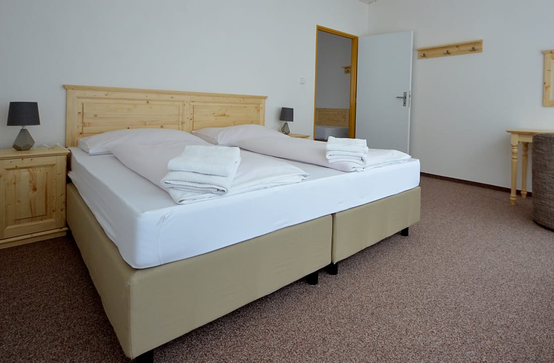 Zimmer Hotel Lenka