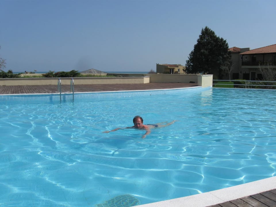 Pool Hotel Dion Palace Resort and Spa