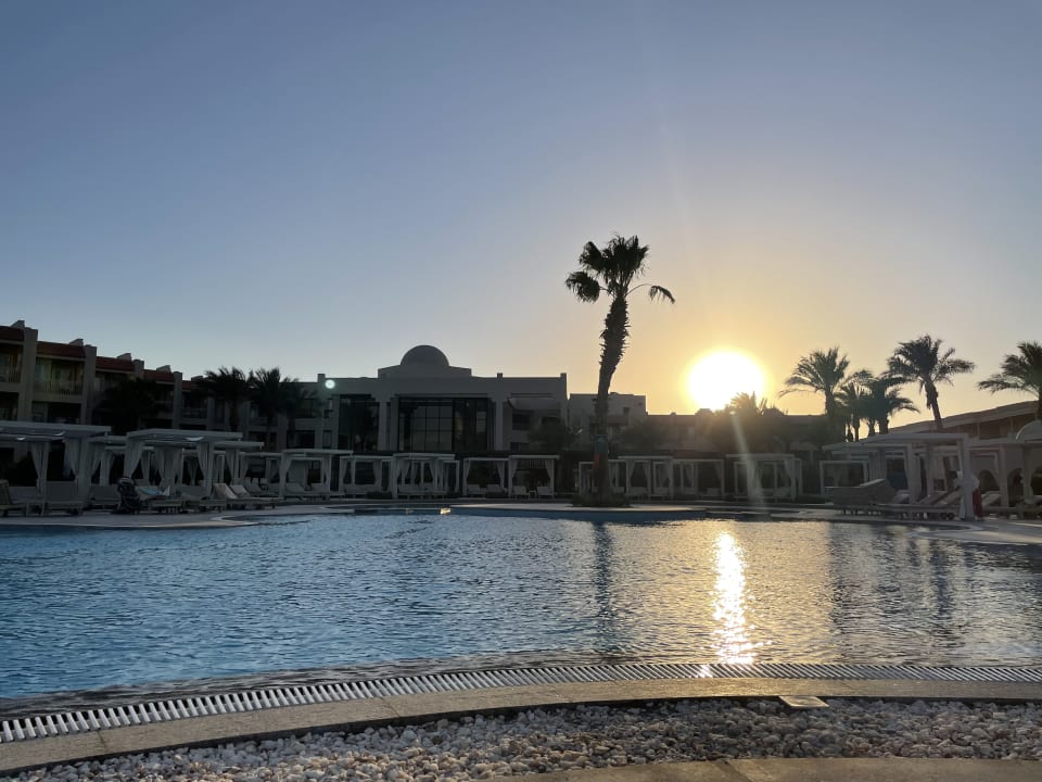 Pool JAZ Elite Casa del Mar Beach