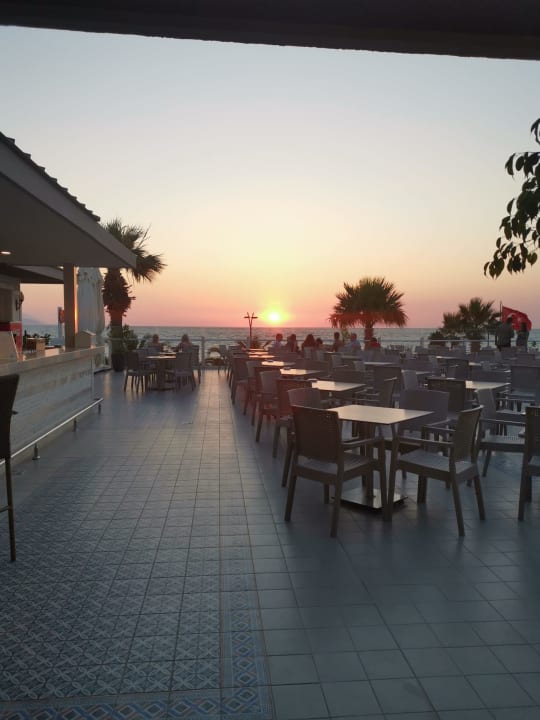 Gastro Palm Wings Kusadasi Beach Resort & Spa