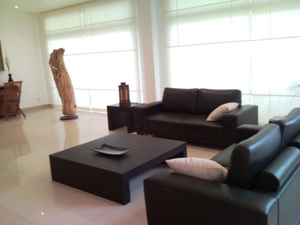 Hotel (other) East Suites