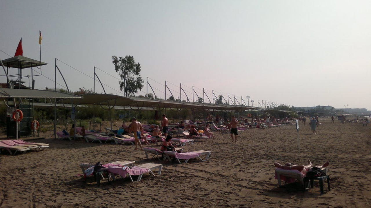 Sandstrand Belconti Resort Hotel