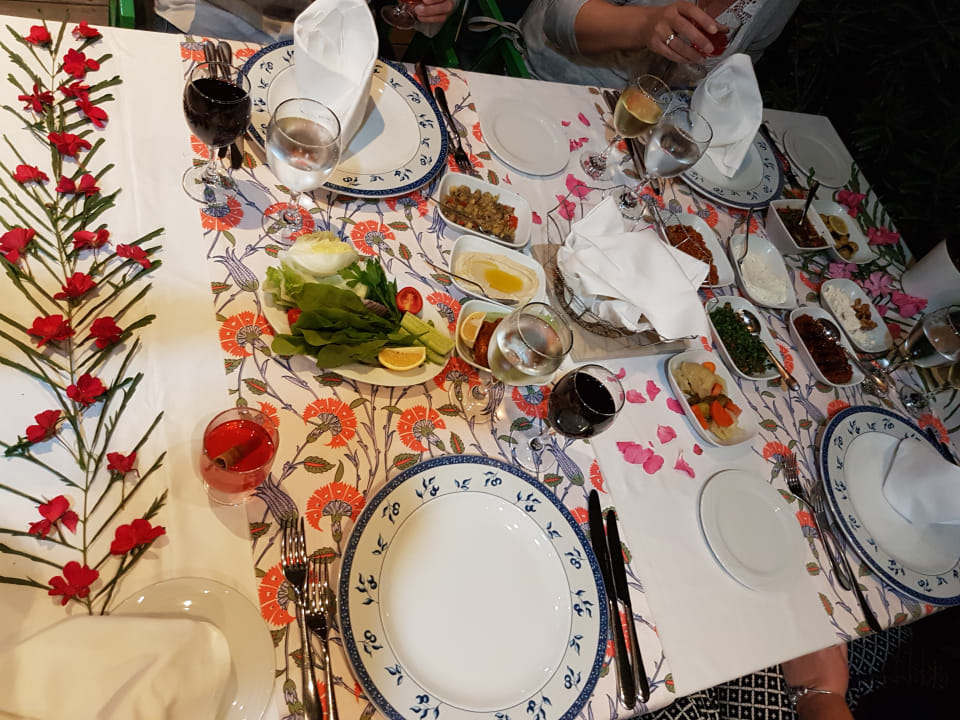 Gastro Xanadu Resort Hotel